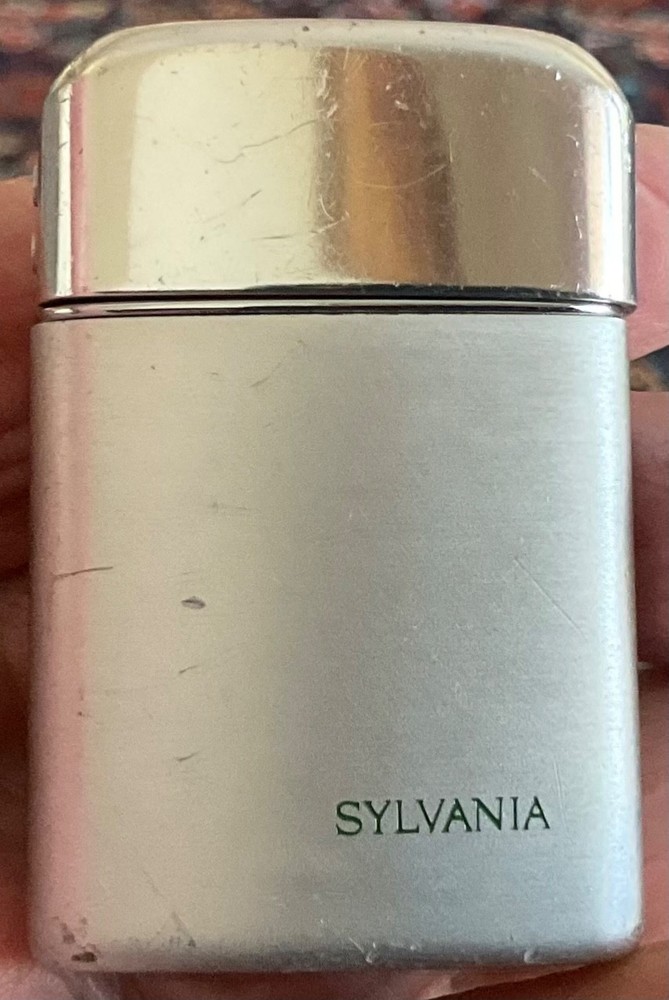 Vintage Ronson Typhoon Lighter / Working