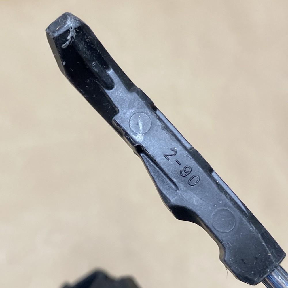 ARMADA SKI BINDING SEELING AS IS NOT SURE WHAT MODEL