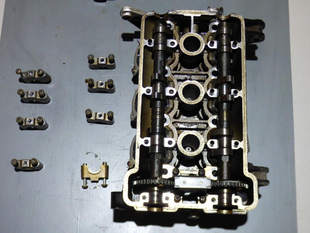 GENUINE TRIUMPH T509 COMPLETE CYLINDER HEAD