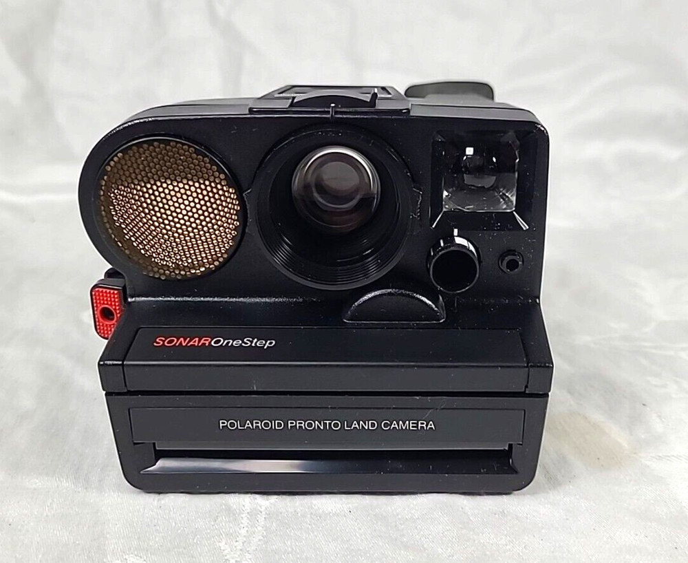 Polaroid Sonar OneStep Camera