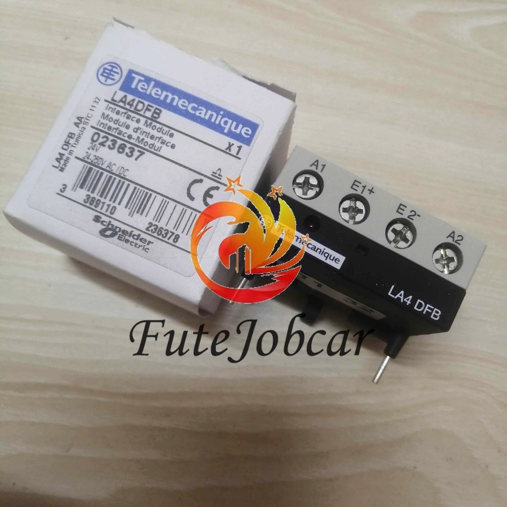 1Pcs New LA4DFB interface module 023637