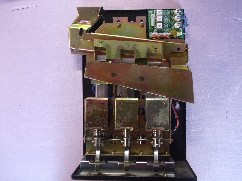 Gennesis GO127 combo vending machine coin acceptor