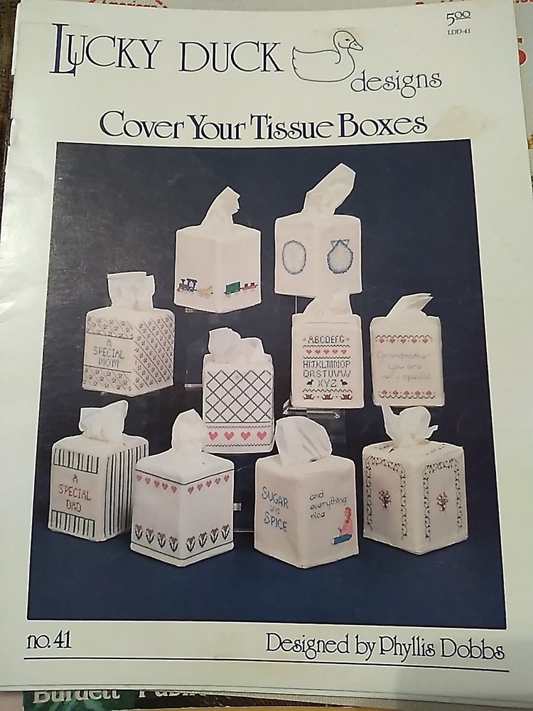 Cover Your Tissue Boxes In PLASTIC CANVAS Pattern Leaflet/Booklet