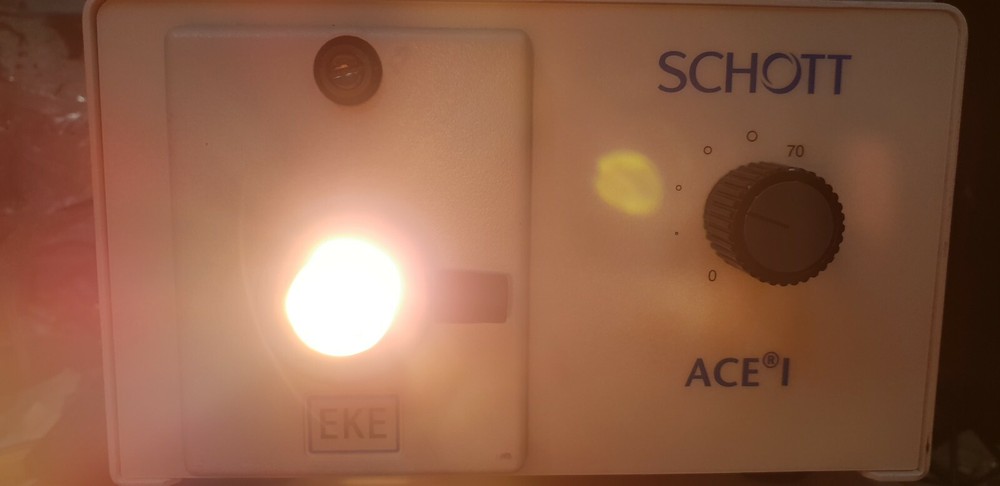 Schott-Fostec ACE I Fiber Optic Light Source & Microscope Light Guide