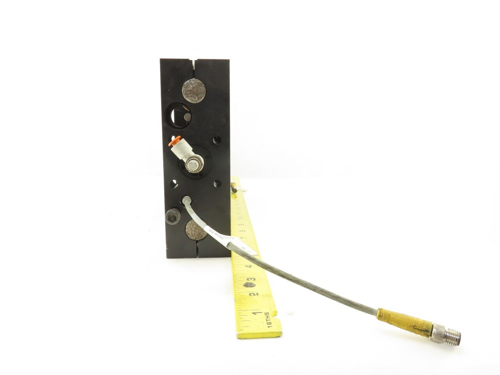 Robohand DBL-20-LC3 3" Stroke Double Rod Linear Pneumatic Slide Thrust Plate