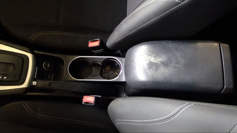 FIESTA 2016 Transmission Shift 664090