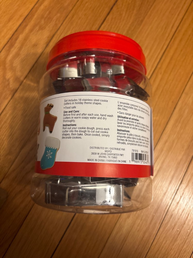 Cookie Cutter Bucket Set by Makery™