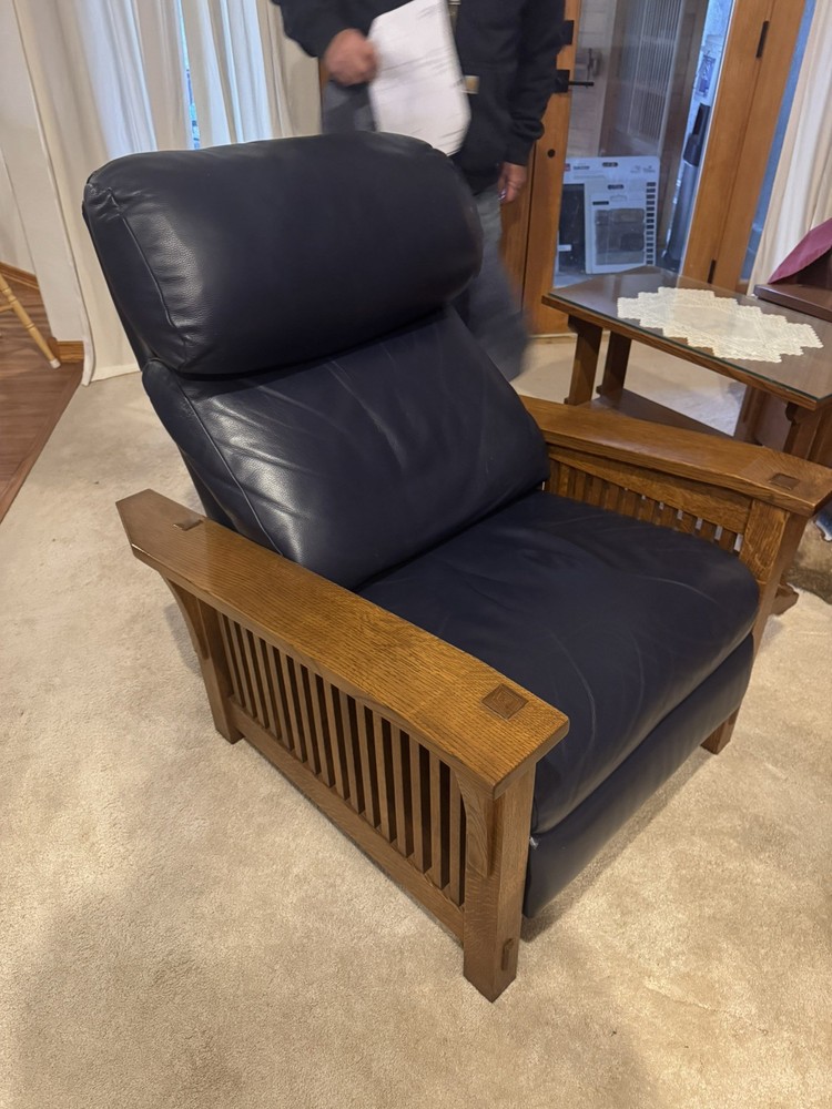 STICKLEY Recliner