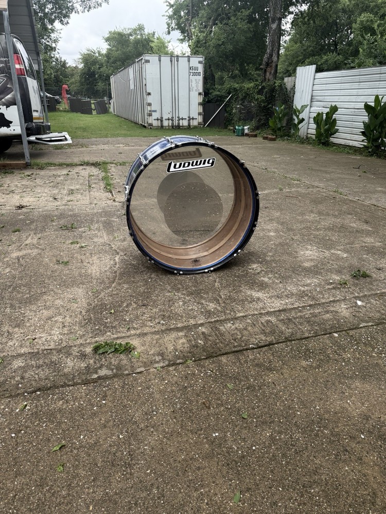 Bass Drum 30 in