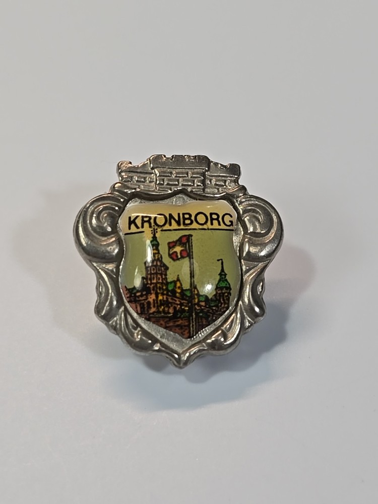 Kronborg Castle Souvenir Lapel Pin