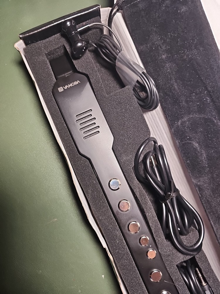 Mini Digital Electronic Wind Instrument Synthesizer iece,Rechargeable Wind Synth