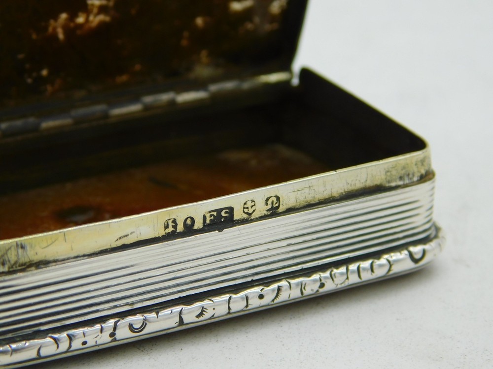 William IV Sterling Silver & Red Agate Snuff Box Antique 1836 Birmingham
