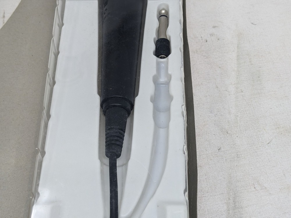 BRAND NEW! Samson Karaoke Dynamic Microphone M5 (85)