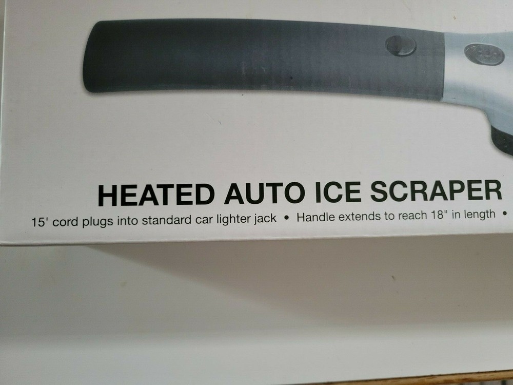 Eddie Bauer Heated Auto Ice Scraper Built In Flashlight 15' Cord Handle Extends