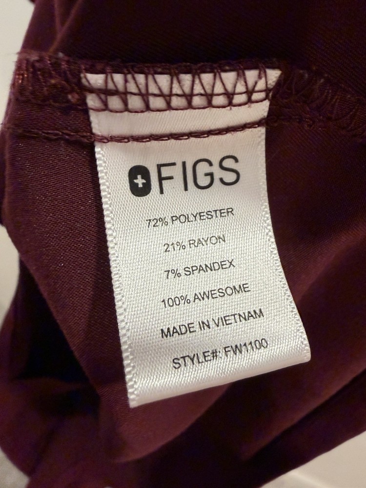 FIGS Casma Three-Pocket Scrub Top XL Burgundy
