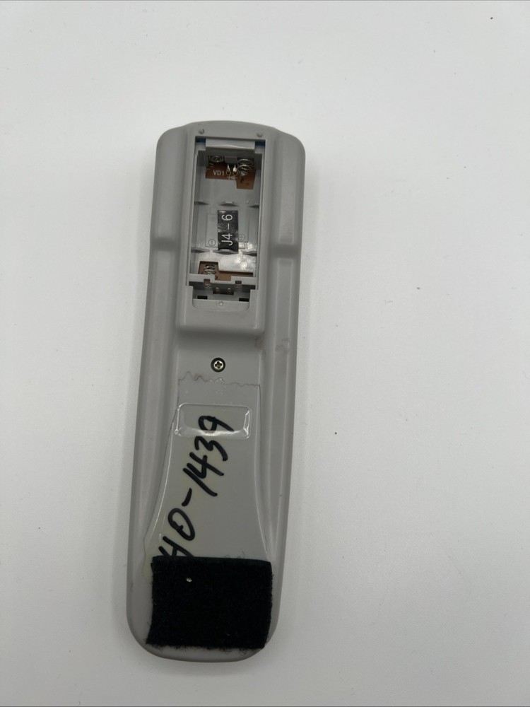 Genuine APEX CHKT2A Universal Multi-Function TV VCR/DVD SAT/Cable Remote Control