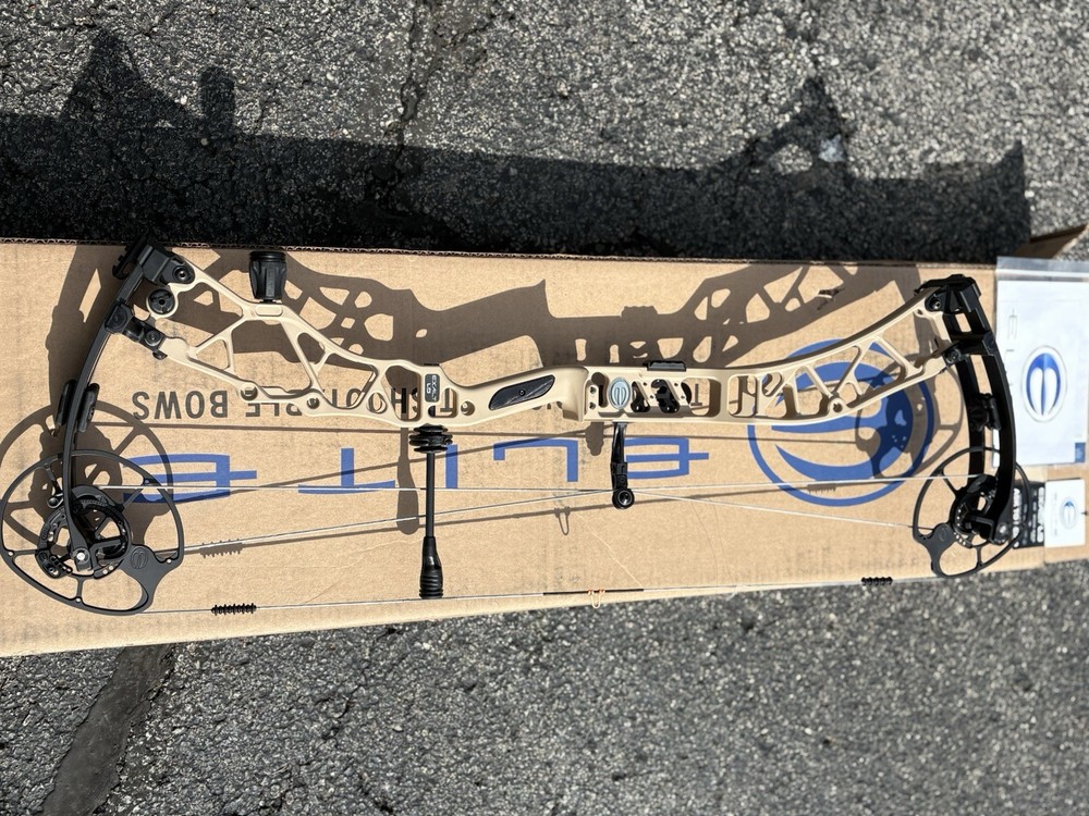 Elite Archery Compound Bow - Exalt LD - RH - Tan