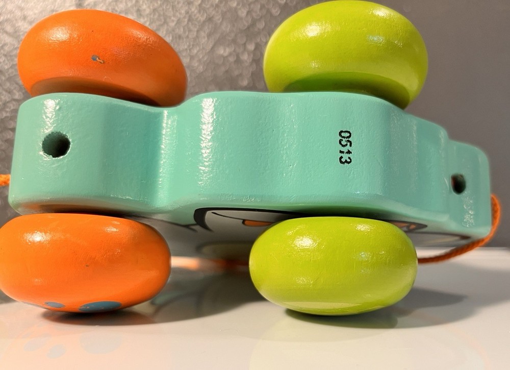 Pull Along Cartoon Elephants Toy