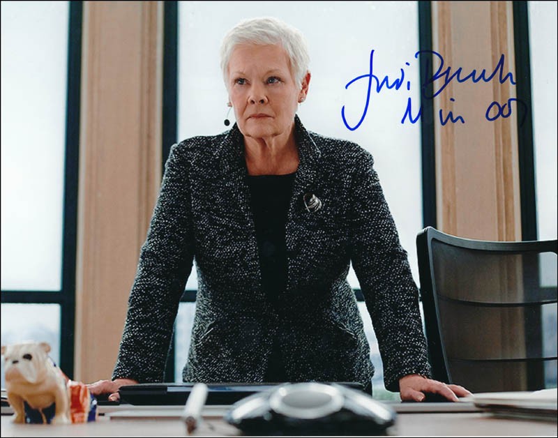 DAME JUDI DENCH - PHOTOGRAPH SIGNED
