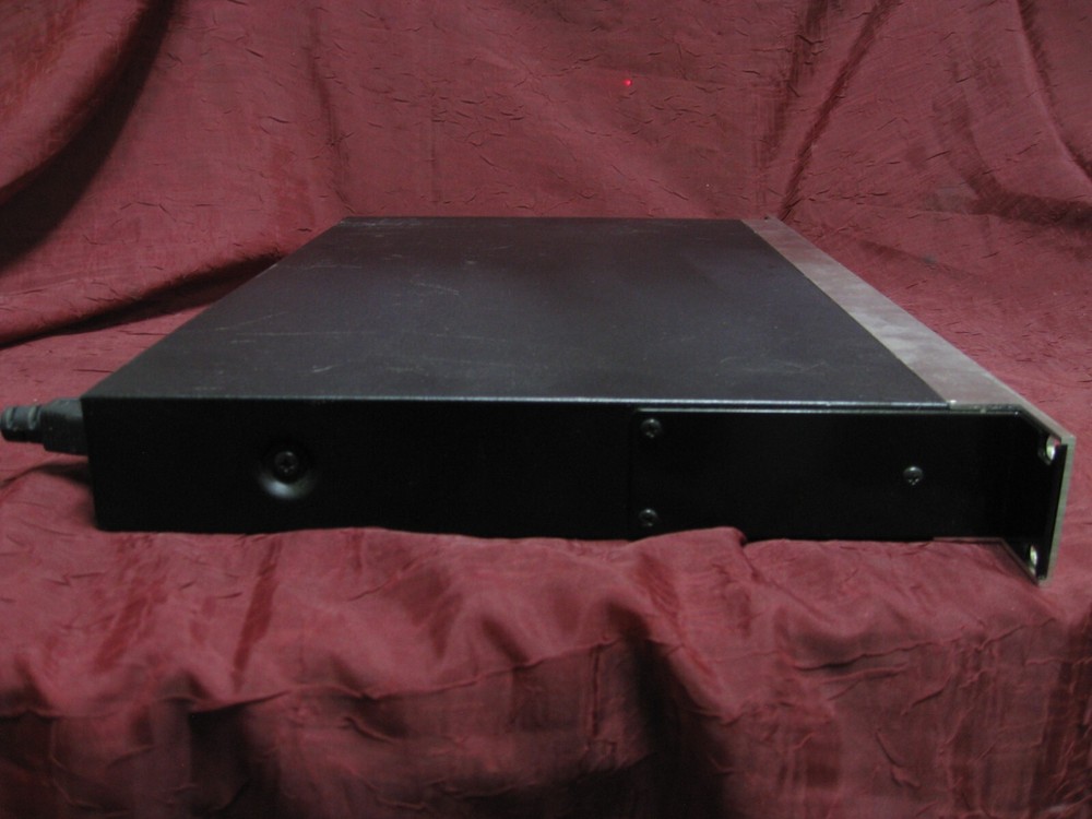 MARANTZ PROFESSIONAL PMD560 RACKMOUNT SOLID STATE CF CARD COMPACT FLASH RECORDER