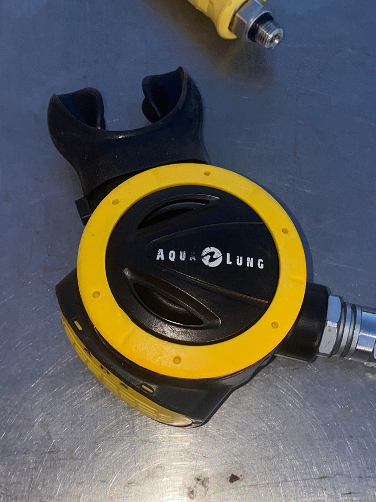 AquaLung ABS Secondary Second Stage Regulator and Hose