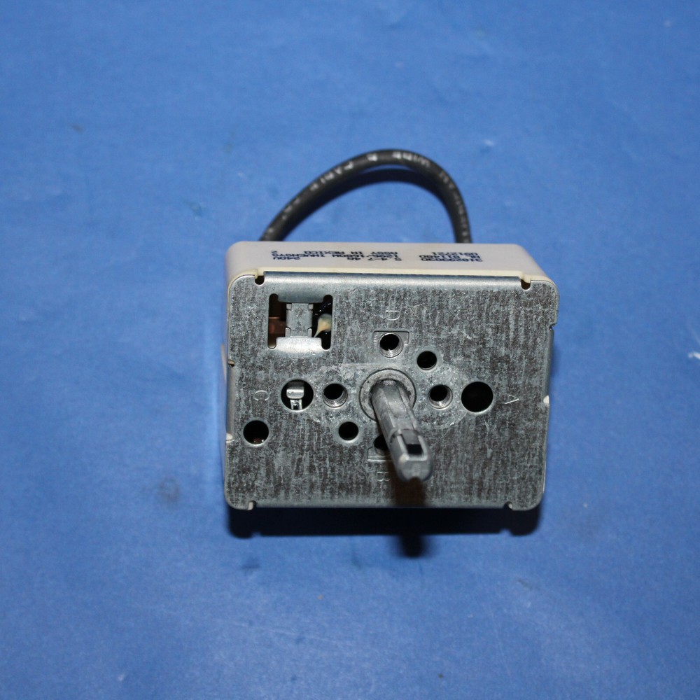 Kenmore Range : Surface Element Control Switch (318293830) {P7691}