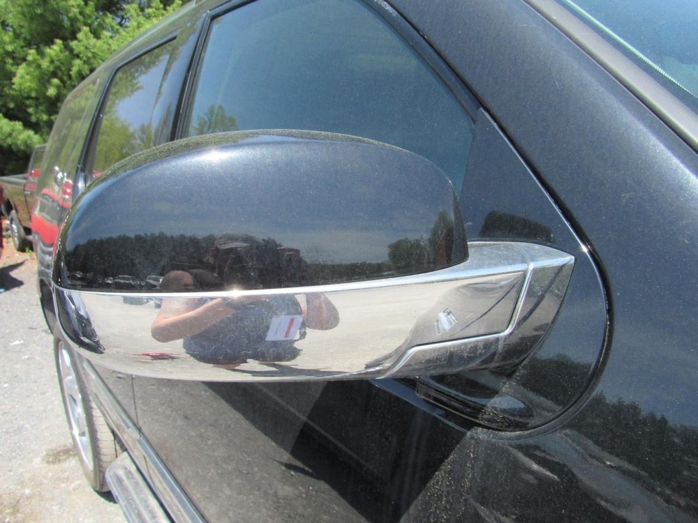 ESCALADE 2007 Glove Box 1061464