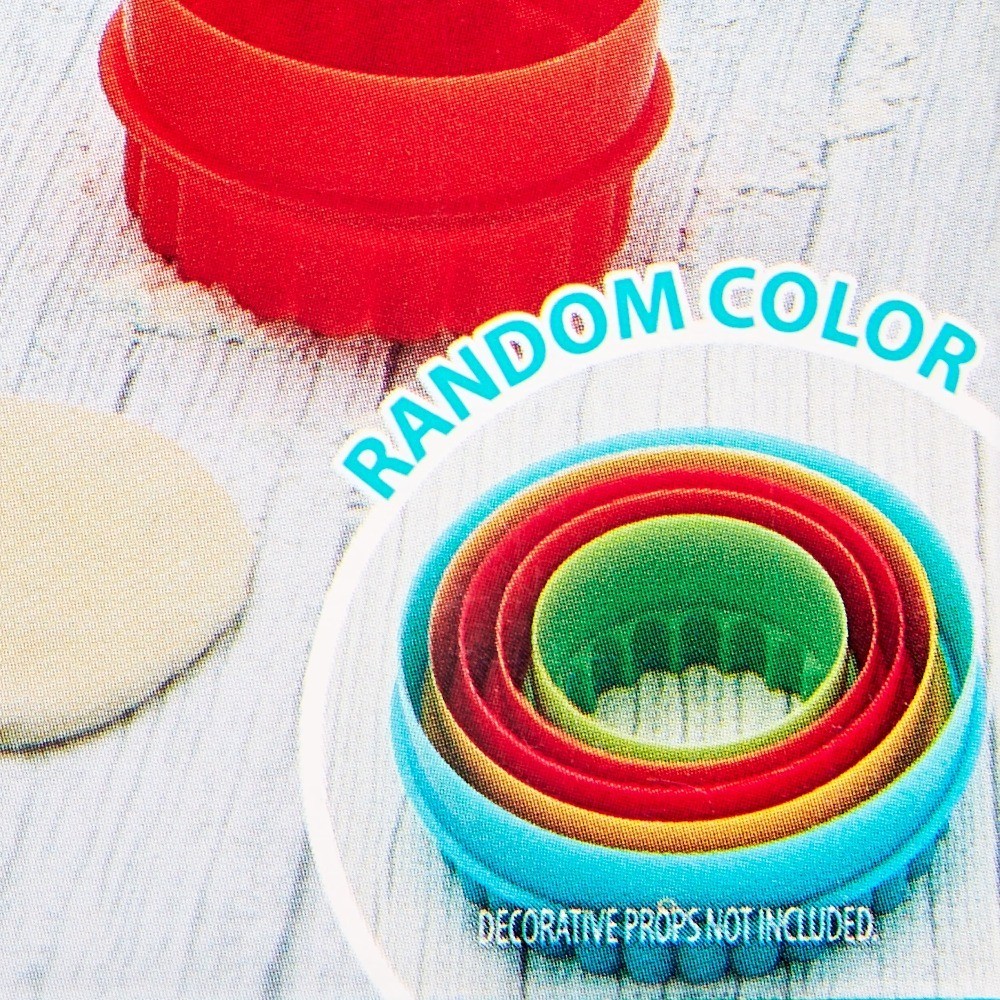 5 Piece Round Double-Sided Plastic Cookie Cutter Set for Baking