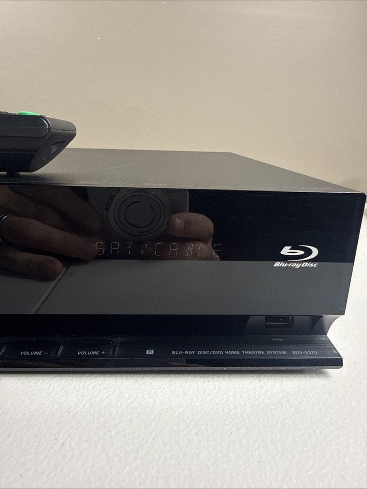Sony BDV-E370 Blu-Ray Home Theater System Receiver w/Remote TESTED & WORKS Nice