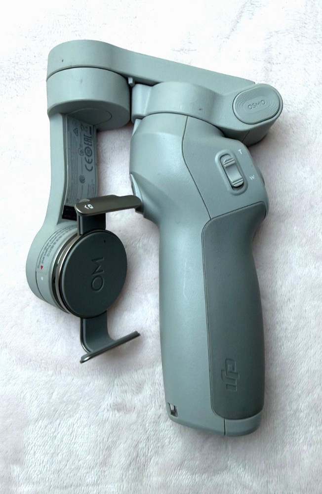 DJI OM 4 Smartphone Gimbal Stabilizer
