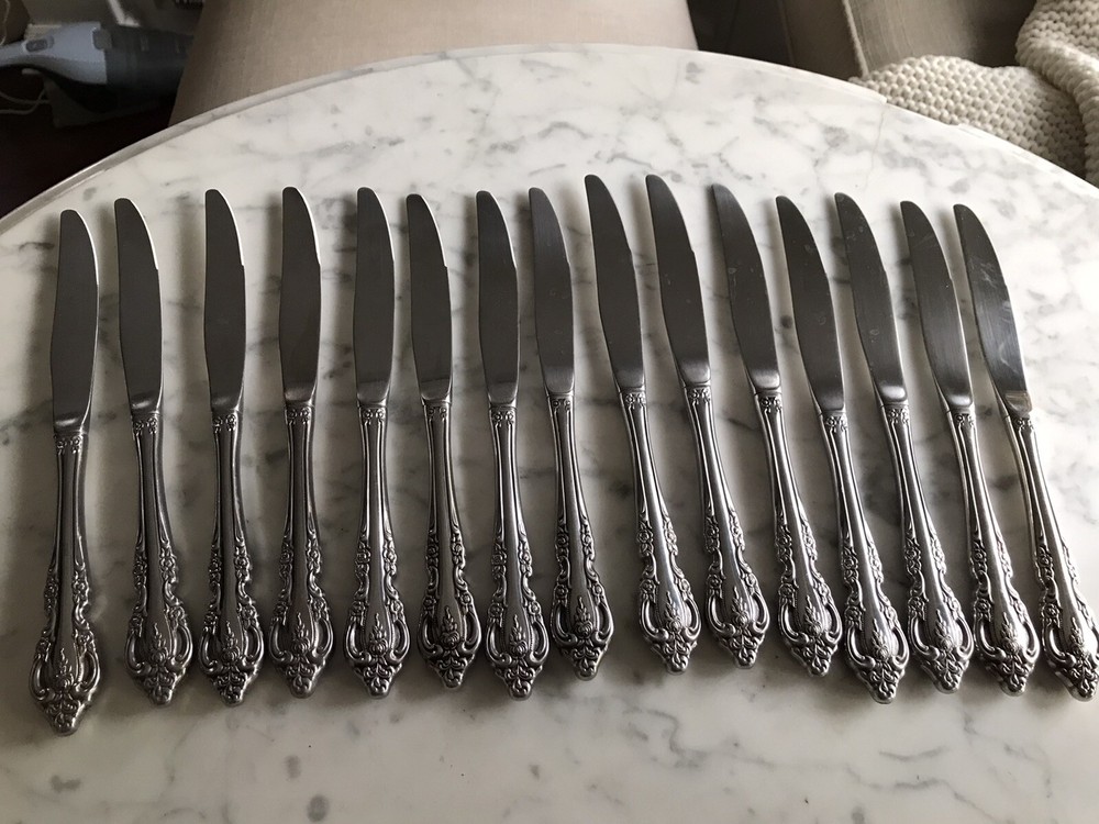Brahms Flatware by Oneida Community Stainless - 15 dinner knives Knife Table