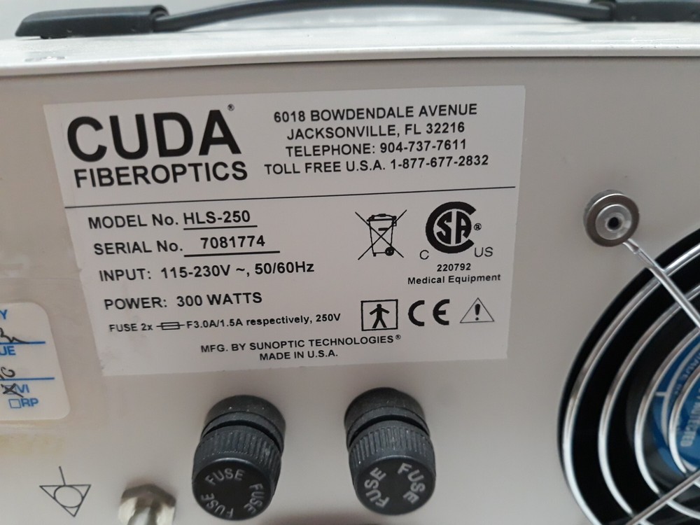 CUDA FiberOptics HLS-250 Halogen light Source (L2)