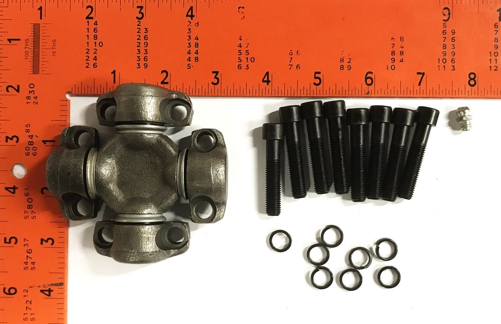 Total Source Universal Joint TSA/LP651-2117 NOS