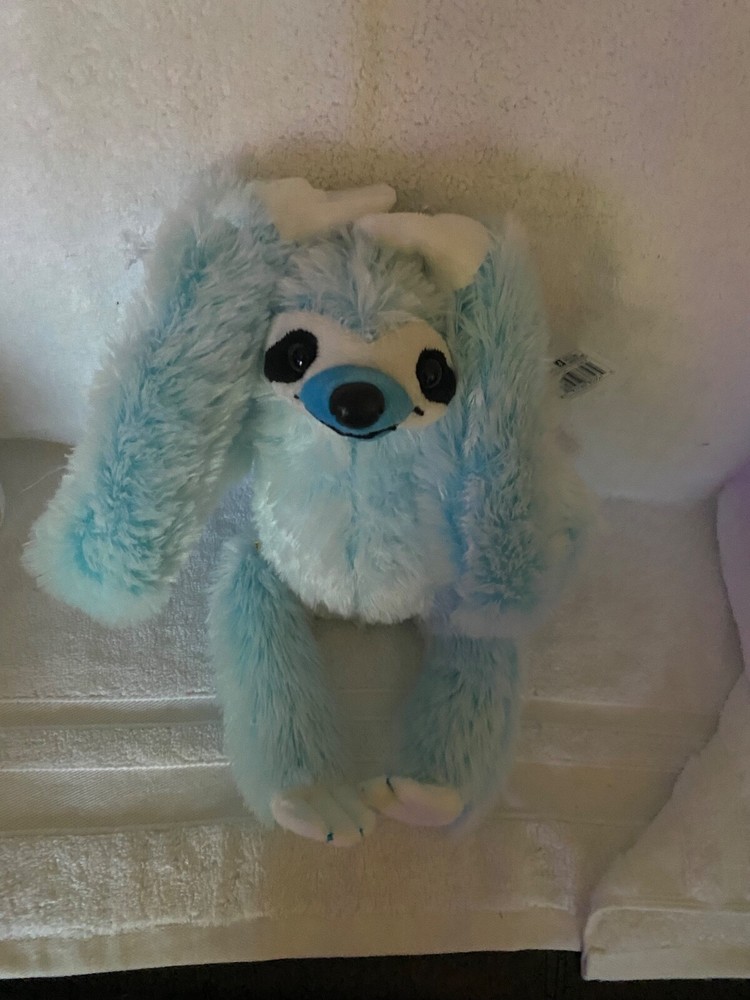 Applause SLOTH light blue bnwt awesome character ride along
