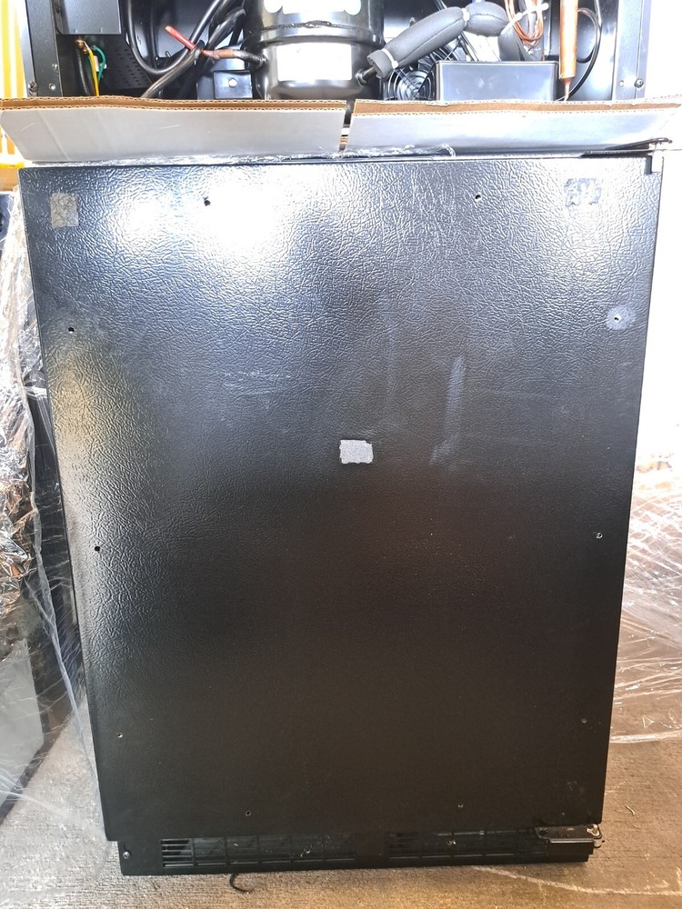 Marvel 24" Panel Ready Built-In Beverage Center - MLBV224IS01A