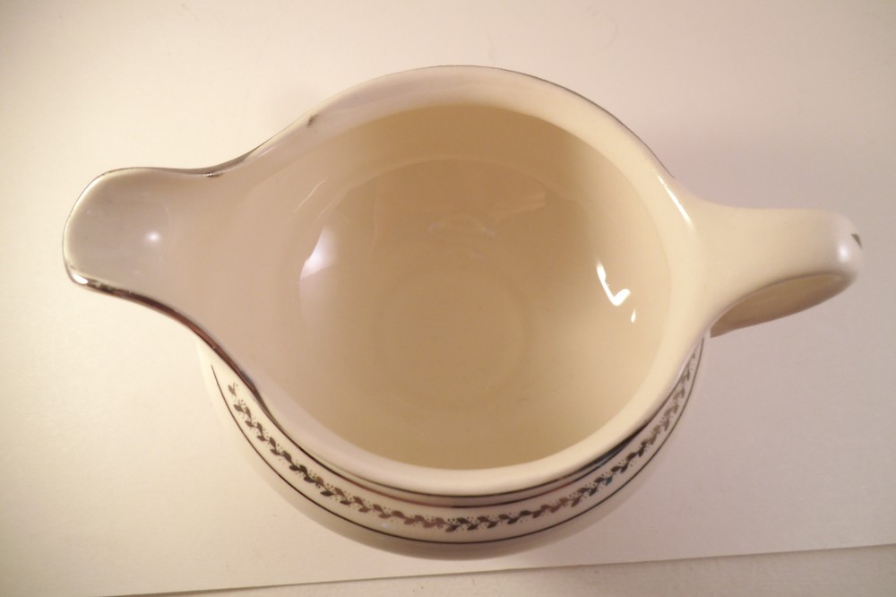 Homer Laughlin Eggshell Nautilus Silver Laurel Creamer