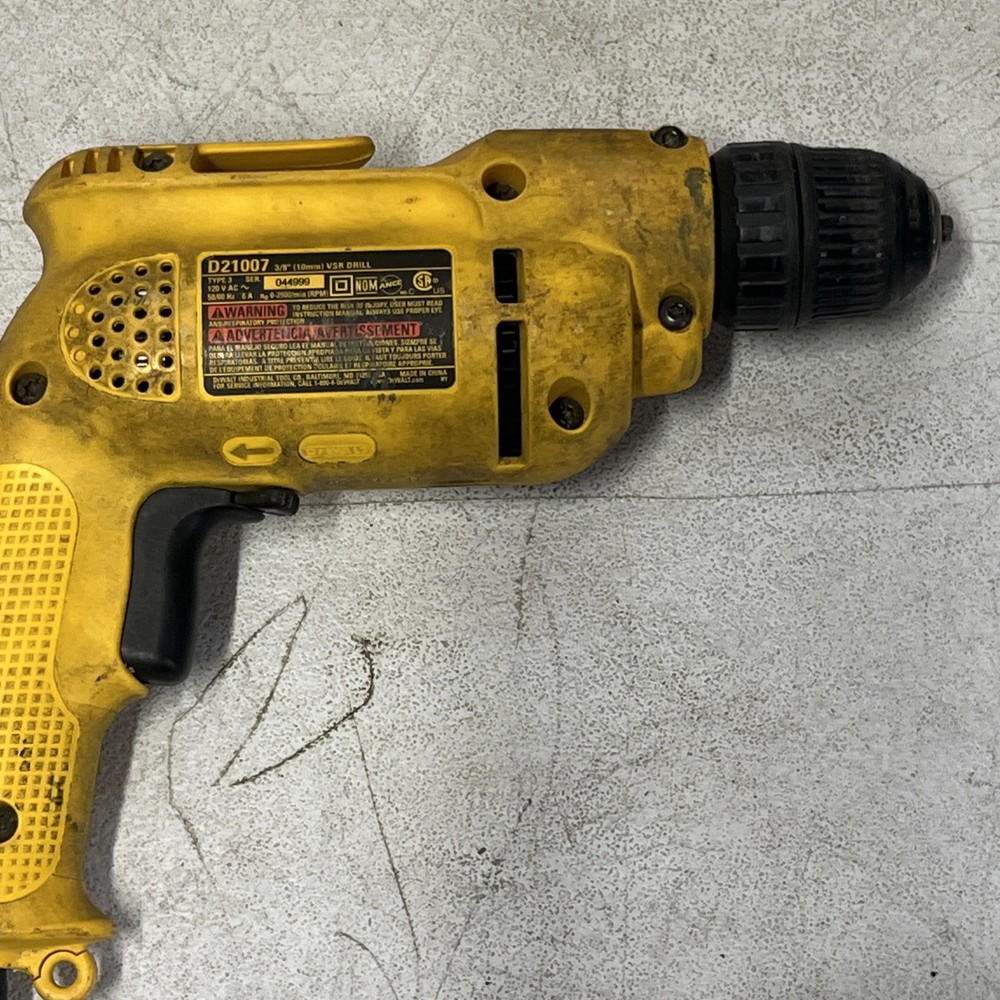 DEWALT 3/8” CORDED DRILL D21007