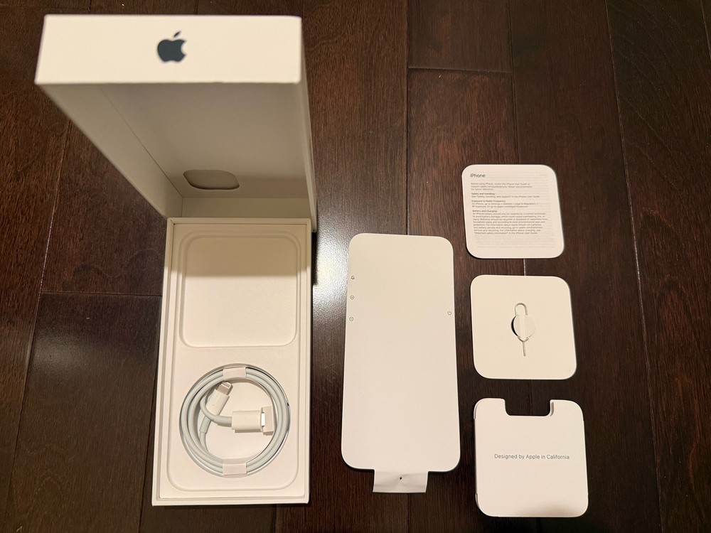 Apple iPhone 13 128GB Midnight Box Only - NEW, COMPLETE