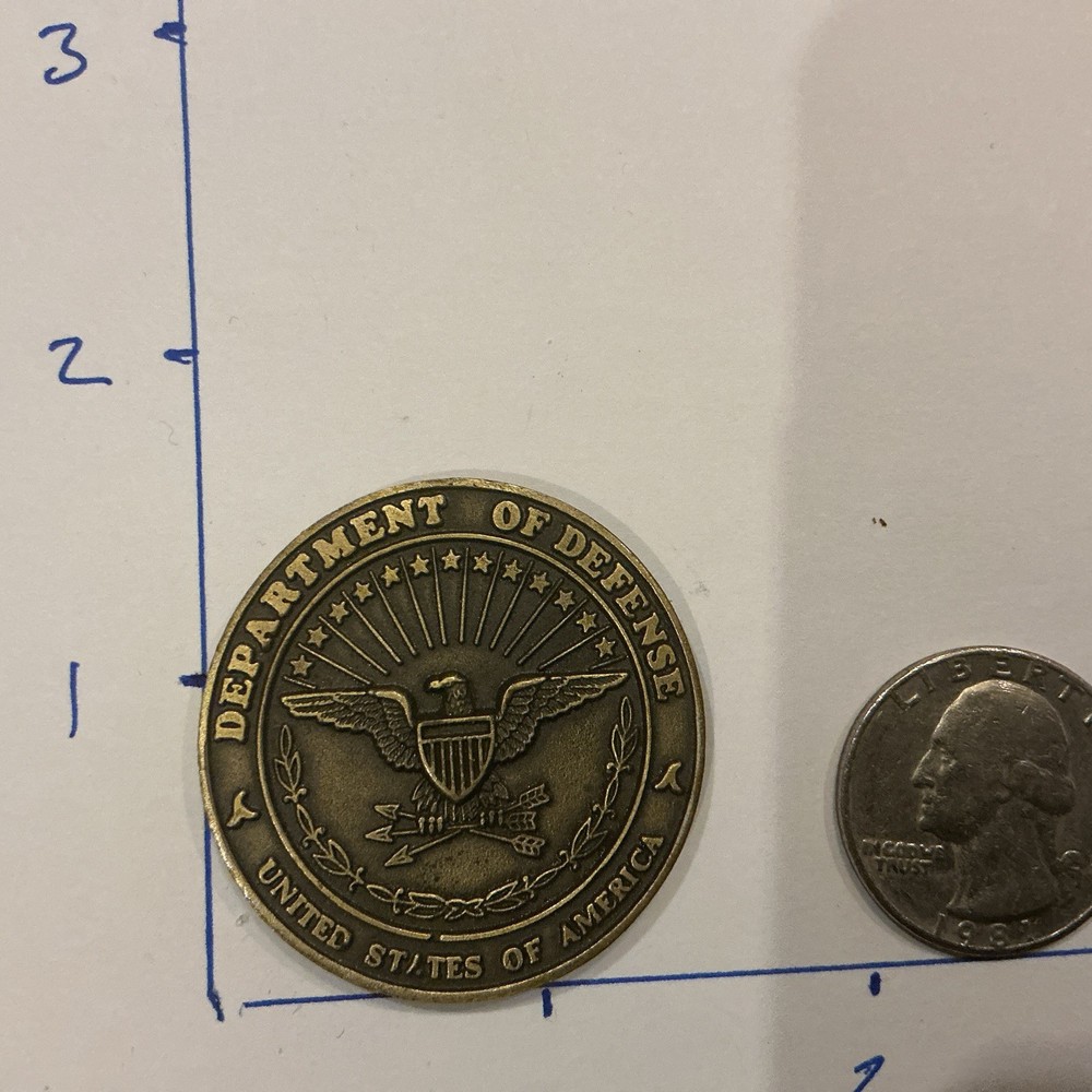 Authentic SECDEF Special Ops Low Intensity Conflict Challenge Coin SOCOM