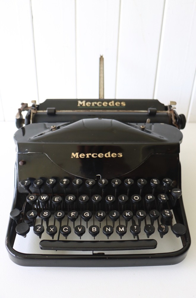 Antique MERCEDES Typewriter - Excellent Working Condition **** German Made ****