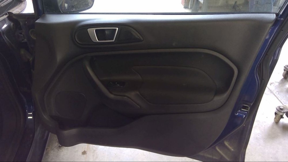 FIESTA 2016 Transmission Shift 664090