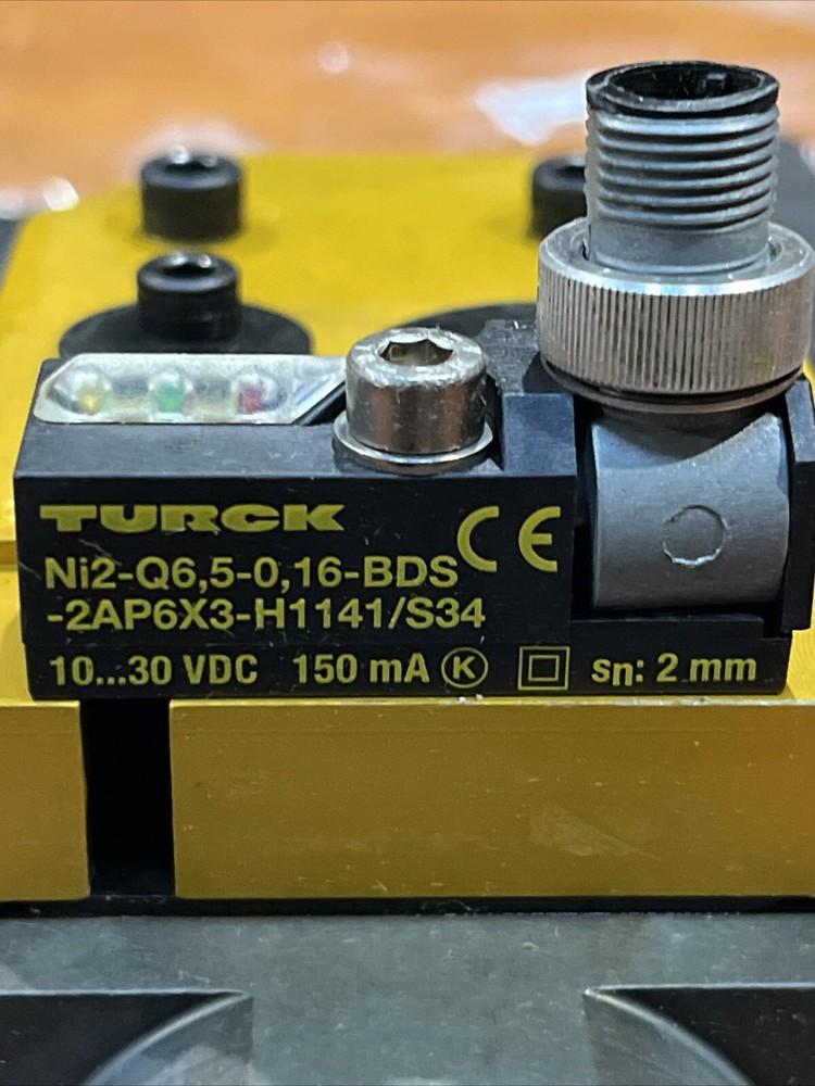 🇺🇸NEW PHD C4965 PNEUMATIC CLAMP WITH TURCK SENSOR