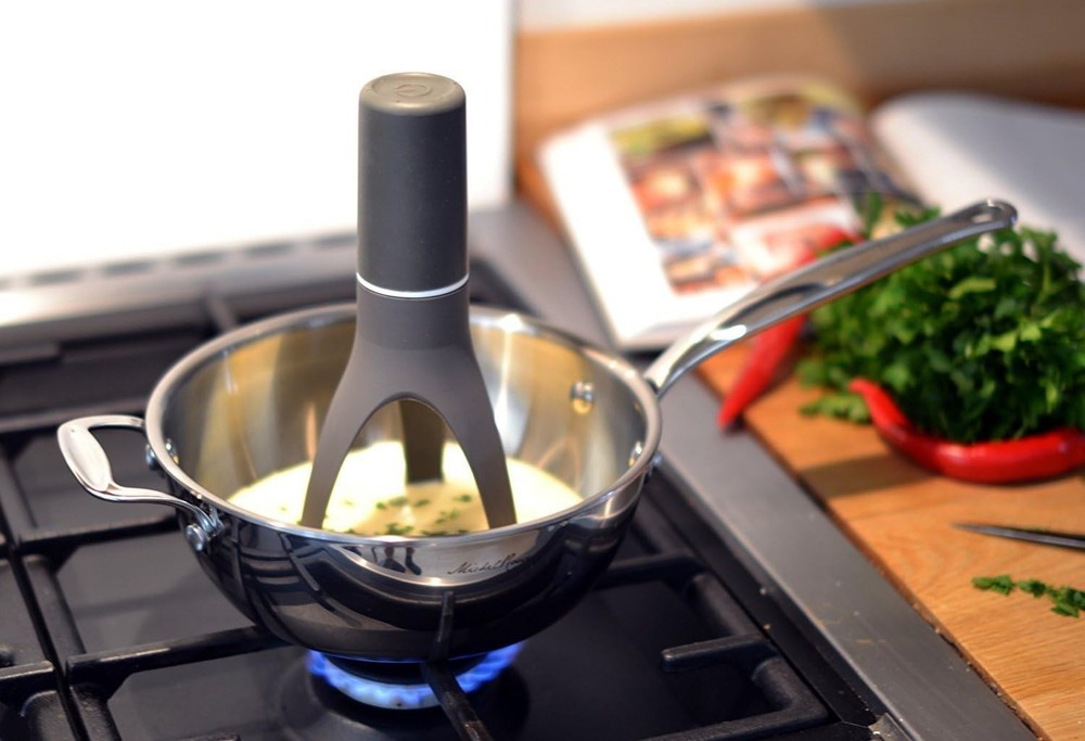 Stirr Automatic Stirrer - Compact & Efficient Kitchen Gadget for Smooth Sauces