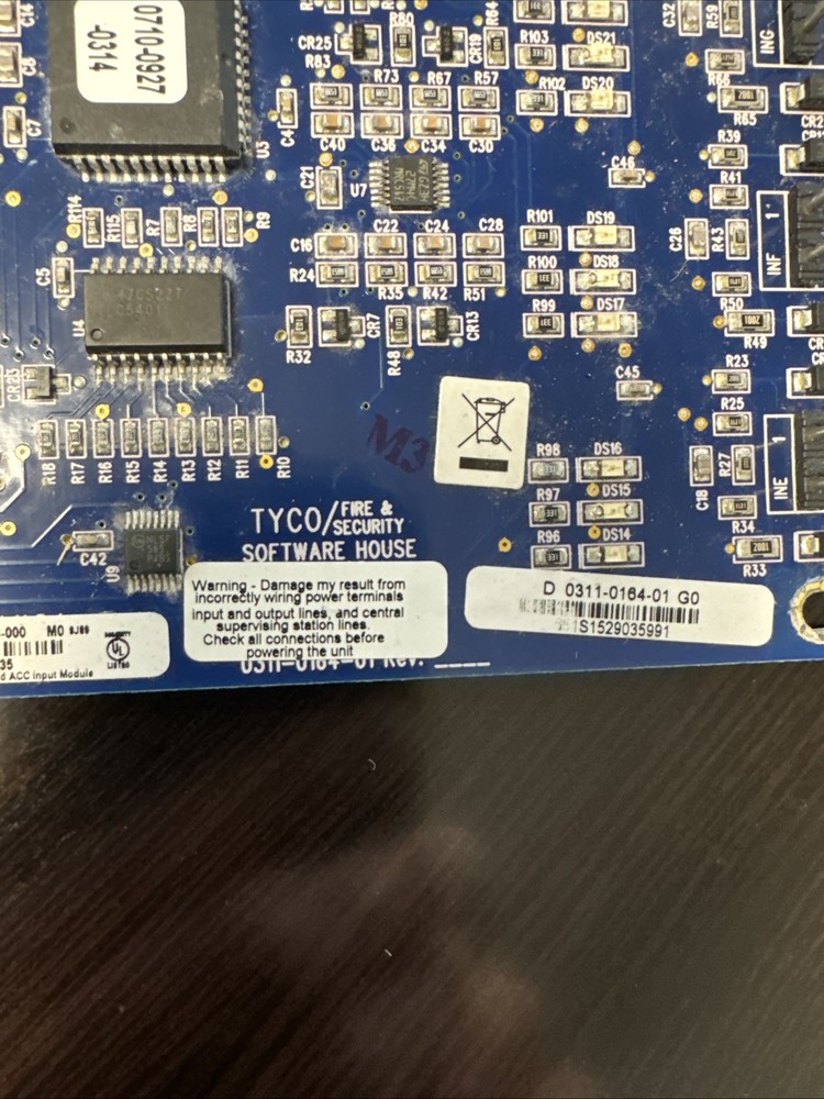 Software House AS0073-000 MO 8RD Input Bus Module Tested & Working