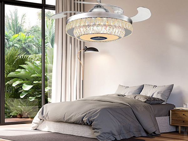 Bluetooth Crystal Ceiling Fan with Light – Retractable Blades, Dimmable LED