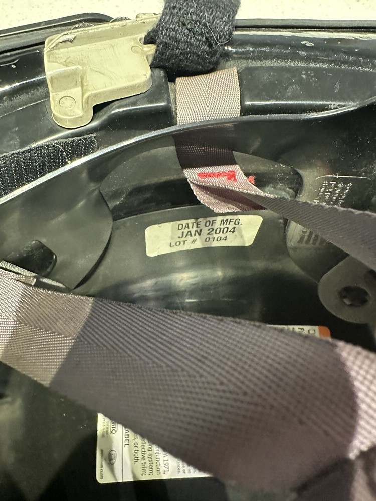 FIREFIGHTING FIRE HELMET BULLARD 2004