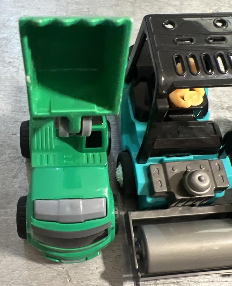 Builder Super Power Construction Roller Garbage Bucket Loader Truck Lot 3