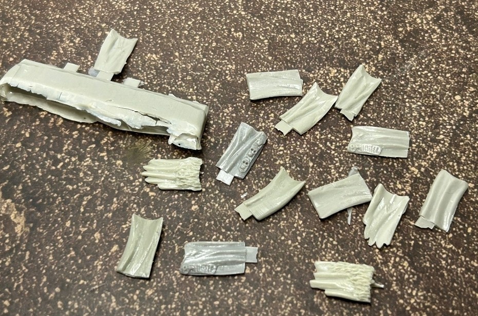 Warhammer Bits Pack Tabbards Resin Cast Unpainted