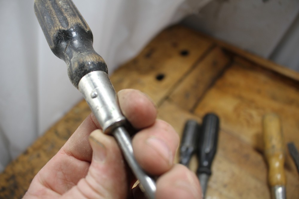 Wood handle Screwdrivers, vintage, various