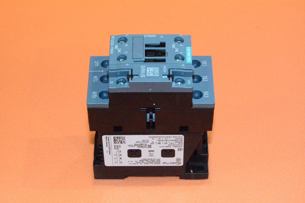 Siemens 3RT2026-1FB40 Contactor
